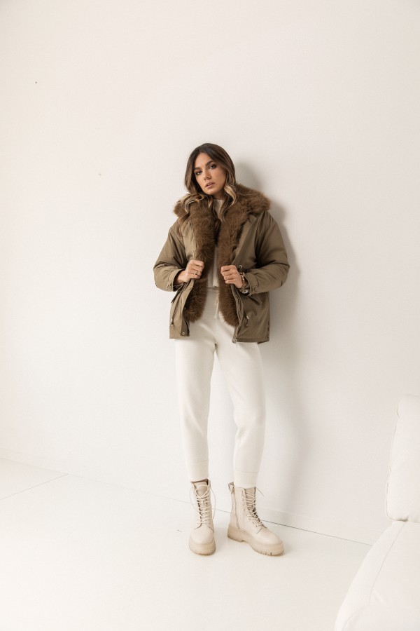 B109 Kurtka z Futrem Khaki