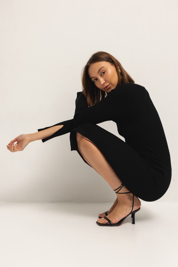 Naomi Sukienka Black
