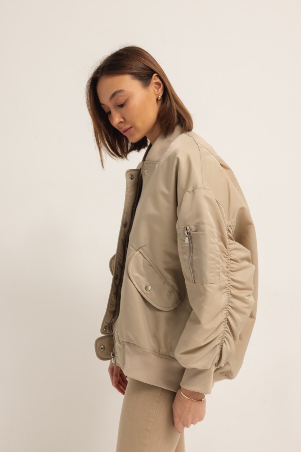 8113 Kurtka Bomber Beż