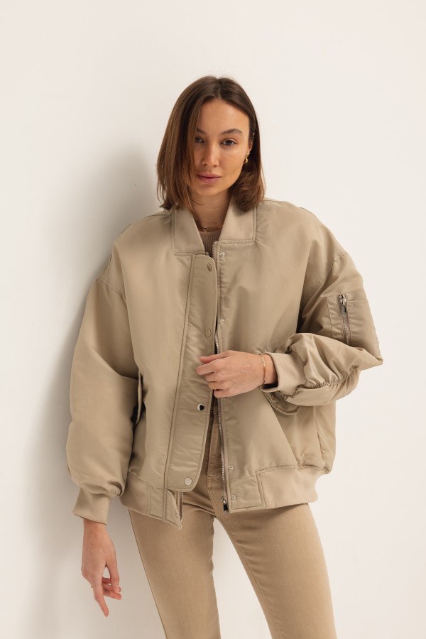 8113 Kurtka Bomber Beż