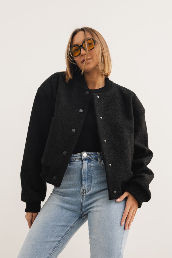 Jade Kurtka Bomberka Boucle Czarna